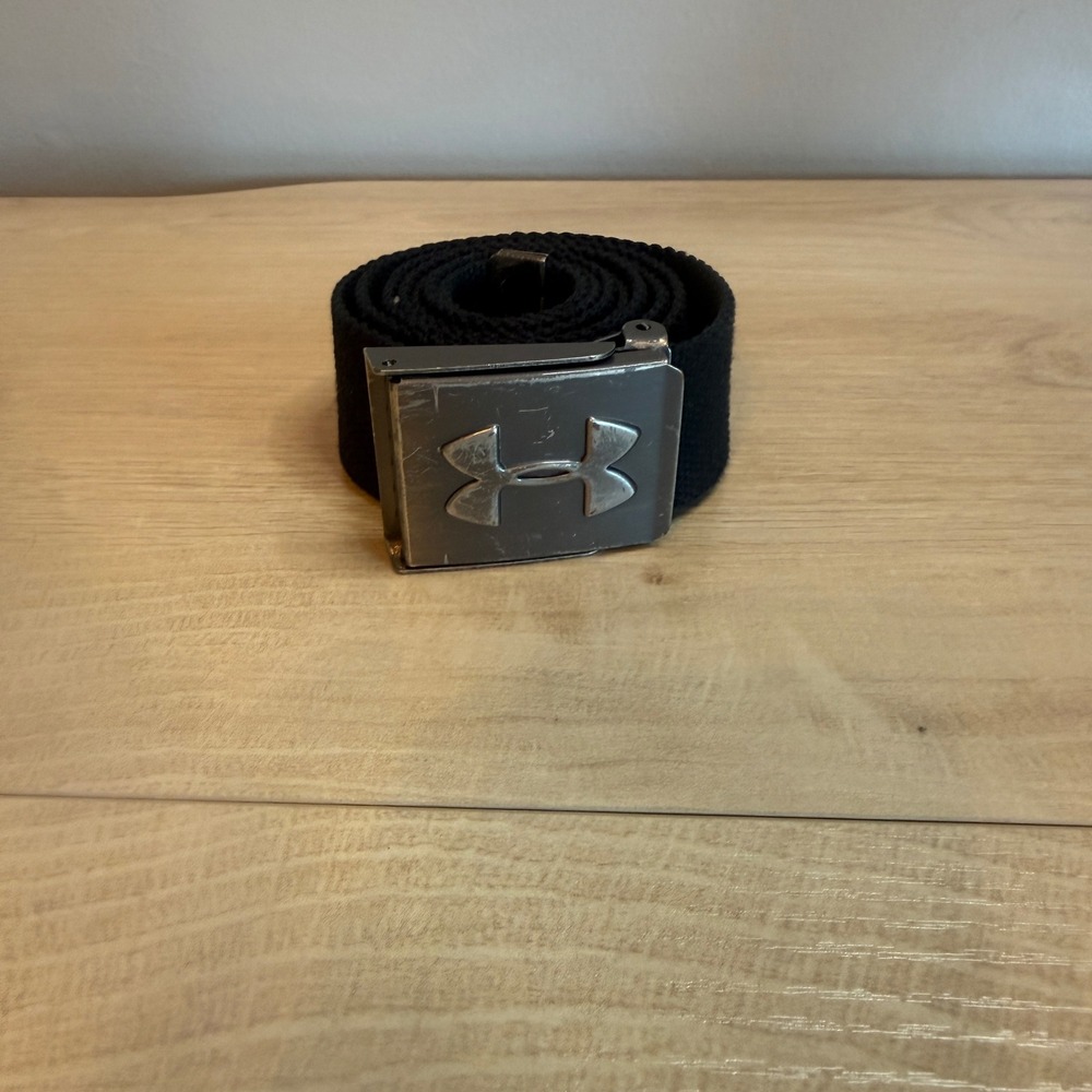 Under Armour Mens Webbing Golf Belt Black Canvas Metal Buckle 1252132 One Size